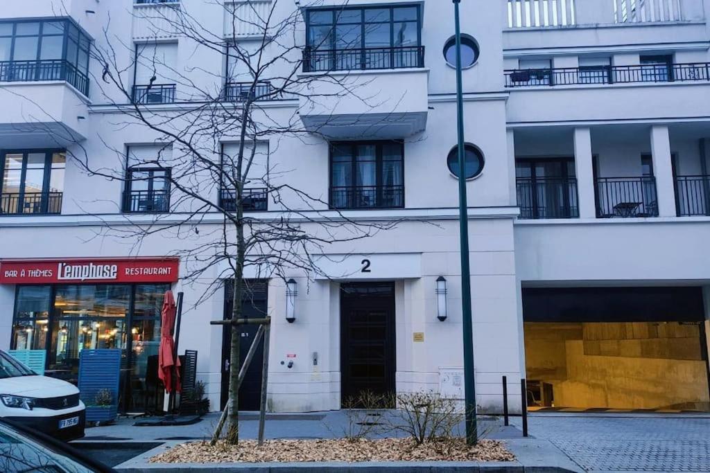 Lotus- 4 Min De Walt Disney-Arrivee Autonome-Parking Et Wifi Gratuit-Proche De Toutes Commodites 5Min De La Vallee Village Chessy  Bagian luar foto