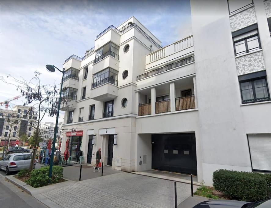 Lotus- 4 Min De Walt Disney-Arrivee Autonome-Parking Et Wifi Gratuit-Proche De Toutes Commodites 5Min De La Vallee Village Chessy  Bagian luar foto